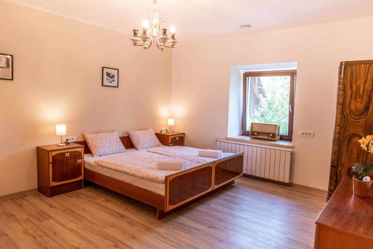House Hiperbola & Outdoor Activities Apartment Bovec Bagian luar foto